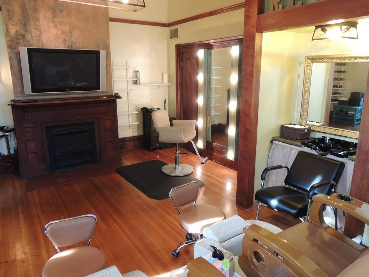Lyons Twin Mansions Hotel Fort Scott Bagian luar foto