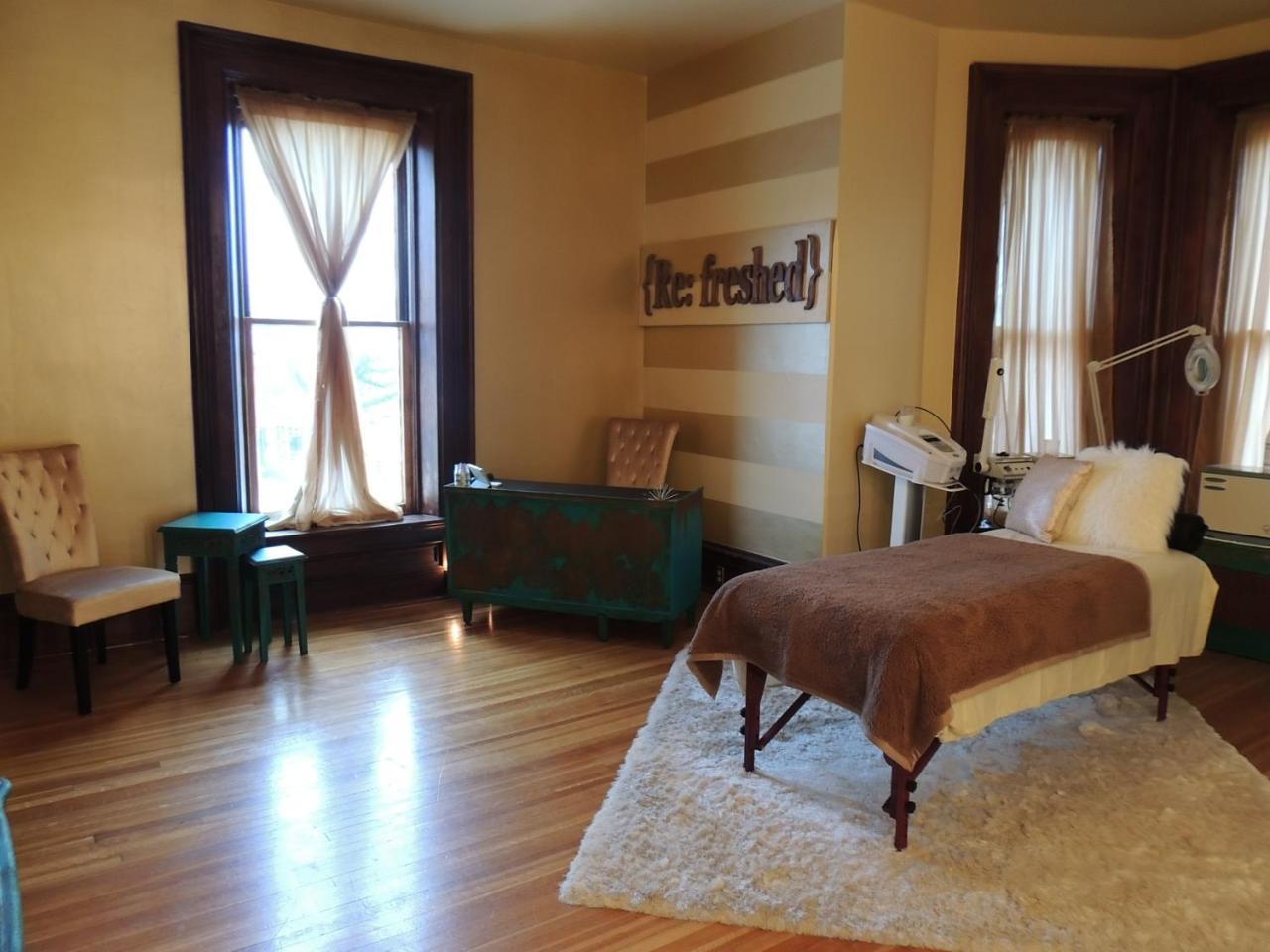 Lyons Twin Mansions Hotel Fort Scott Bagian luar foto