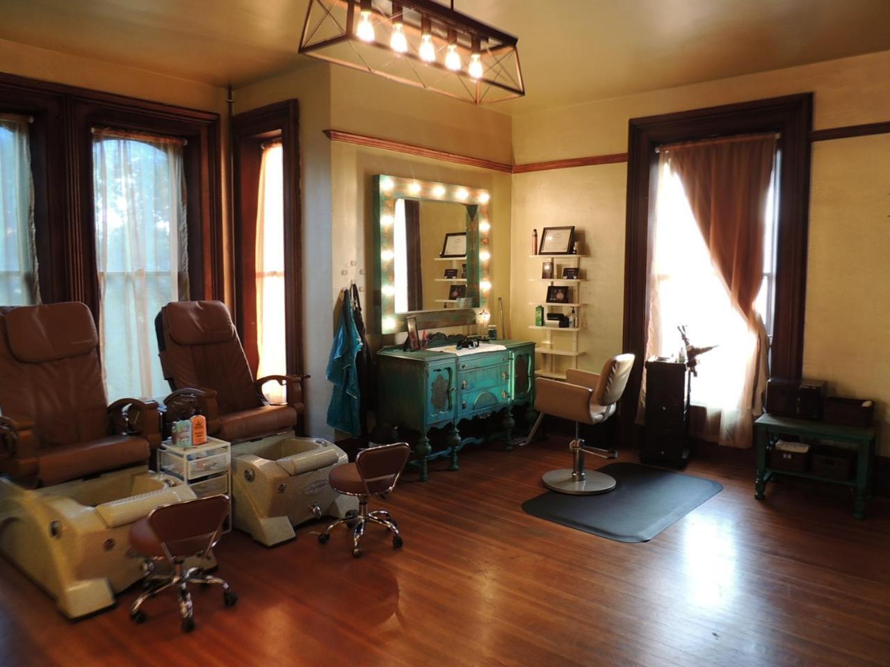 Lyons Twin Mansions Hotel Fort Scott Bagian luar foto